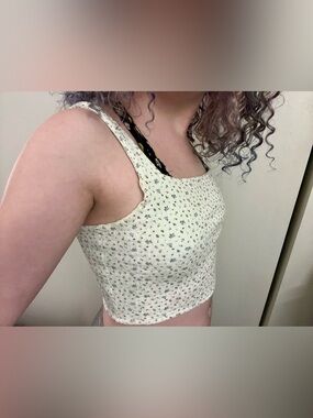 American Eagle Outfitters White Floral Ribbed Crop Tank